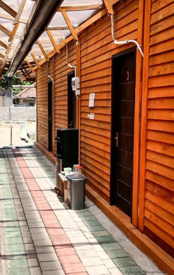 Mandalika Queen Hostel Kuta  Eksteriør bilde